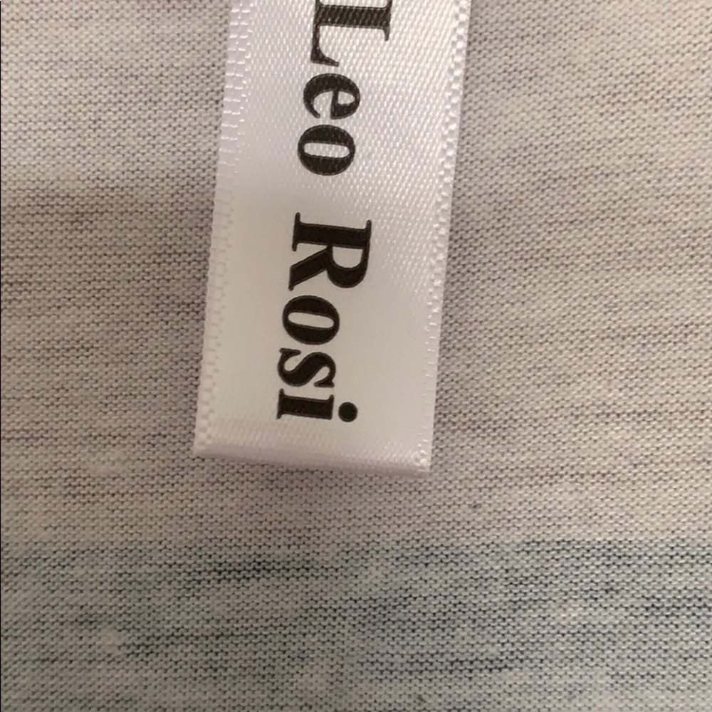 Top - Picture 4 of 6